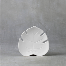 Load image into Gallery viewer, Monstera Leaf Trinket Dish
