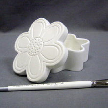 Load image into Gallery viewer, Flower Trinket Box
