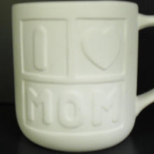 Load image into Gallery viewer, Love Mom Mug - 16 oz
