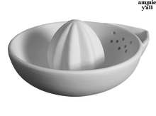 Load image into Gallery viewer, Main Squeeze Juicer
