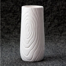 Load image into Gallery viewer, Wood Grain Vase

